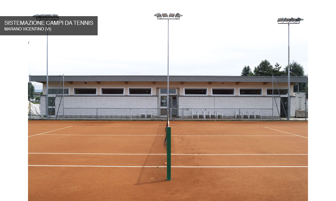 2010 - Nuovi spogliatoi e sistemazione campi da tennis a Marano Vicentino (VI). APM (Albiero, Faresin, Sbalchiero)